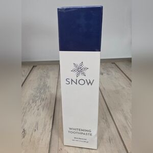 SNOW Whitening Non Toxic Mint Toothpaste - New In Sealed Box